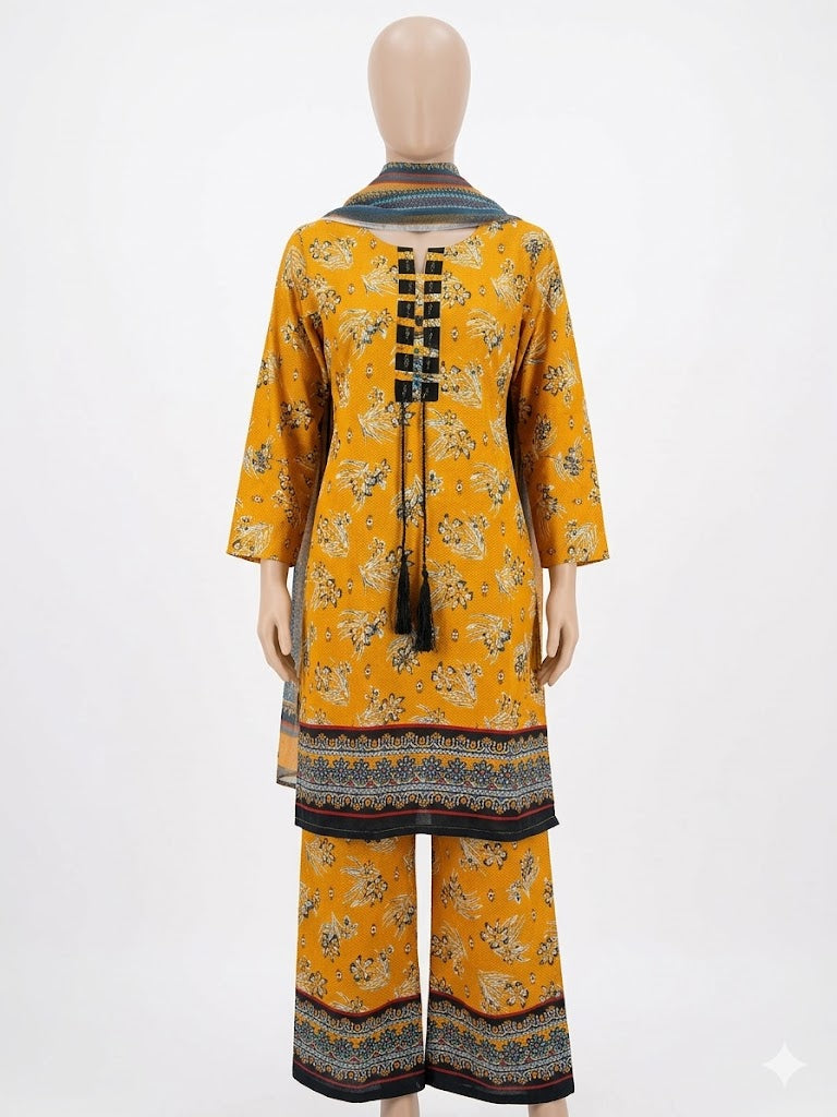 Lightweight Ready-to-Wear Looks