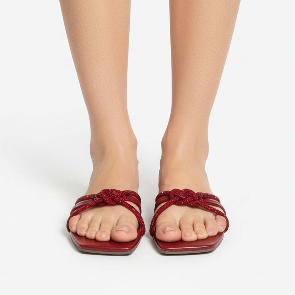 Toe-Loop Slippers Maroon Code: i#228