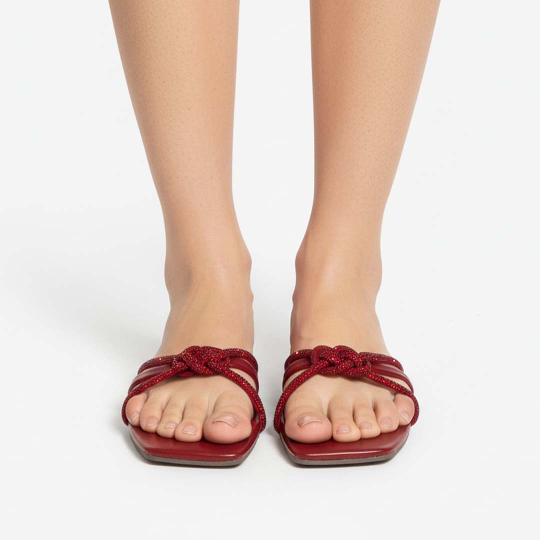 Toe-Loop Slippers Maroon Code: i#228